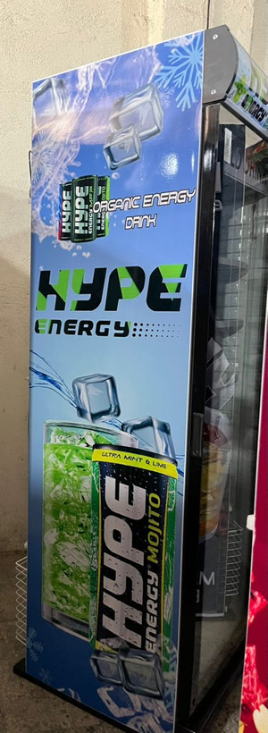 یخچال ویترینی ایستاده عرض 70طرح هایپ یخی