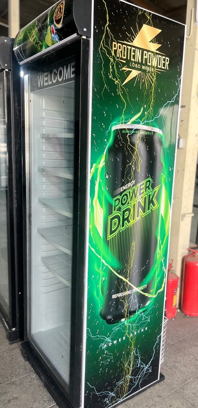 یخچال ویترینی ایستاده عرض 70طرح انرژی زا پاوردرینک power drink
