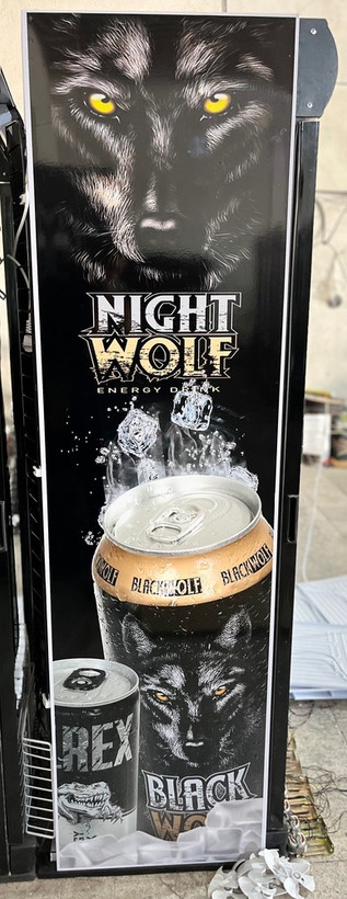 یخچال ویترینی ایستاده عرض 70 سانت طرح گرگ blackwolf