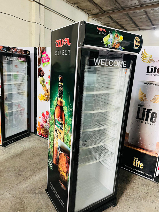 یخچال ویترینی ایستاده عرض 70 سانت تک درب طرح دلستر رویال سلکت ROYAL SELECT